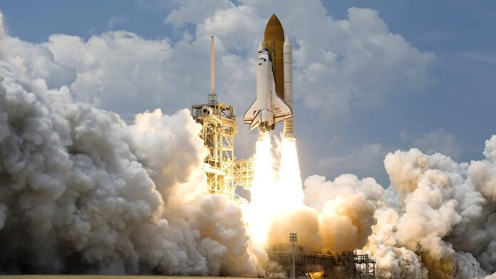 The Complete Guide to the Biggest Space Rockets Ever Built and How Super-Sized Rockets can Revolutionize Space Exploration